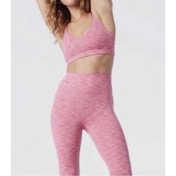 Outdoor Voices NWT Free Form Bralette Wild Pink Womens Size XXS New With Tag - Picture 1 of 11